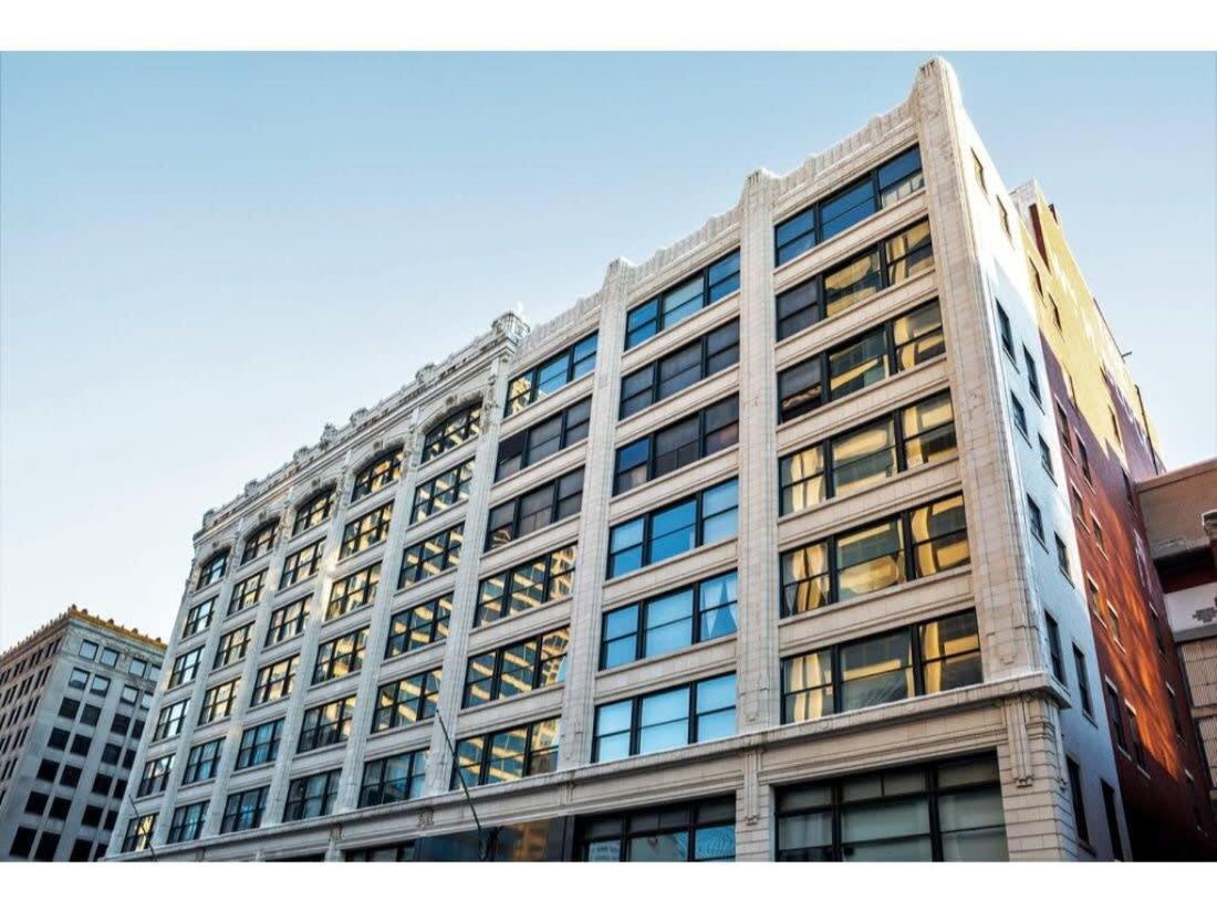 Modern Downtown Apartment 2Br 2Ba By Cozysuites Indianapolis Kültér fotó